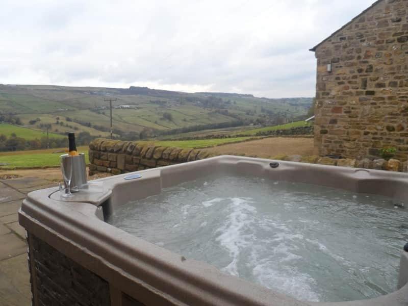 Daisy Cottage Keighley Exterior photo